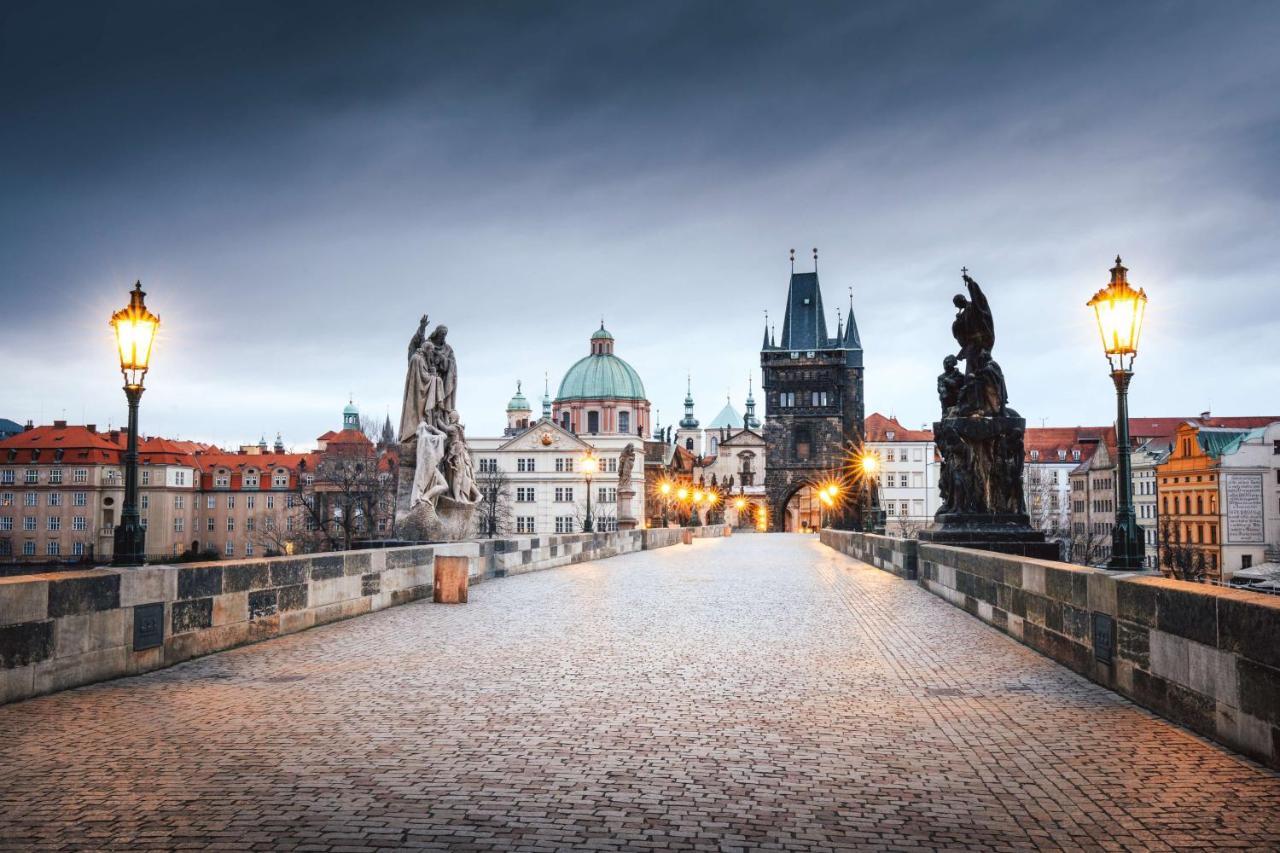 Отель Andaz Prague, By Hyatt Экстерьер фото