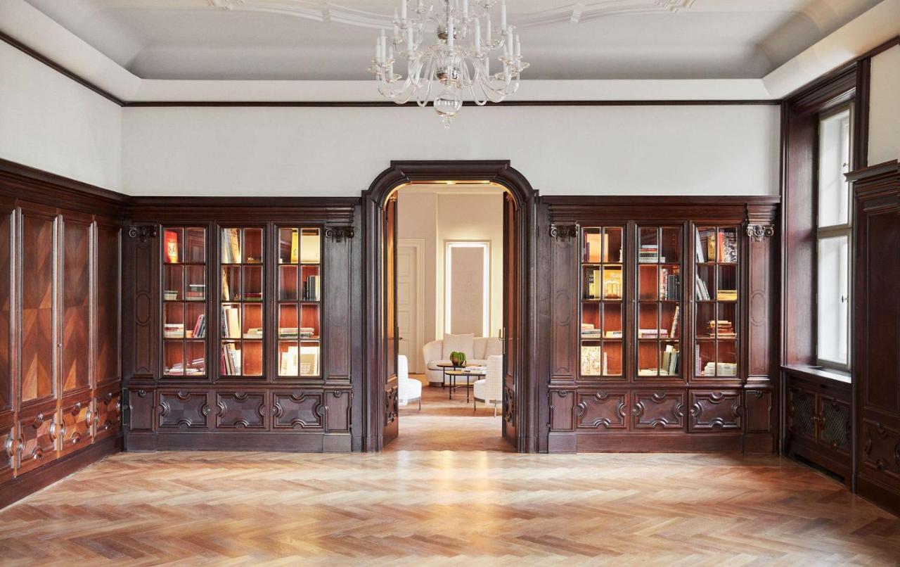 Отель Andaz Prague, By Hyatt Экстерьер фото