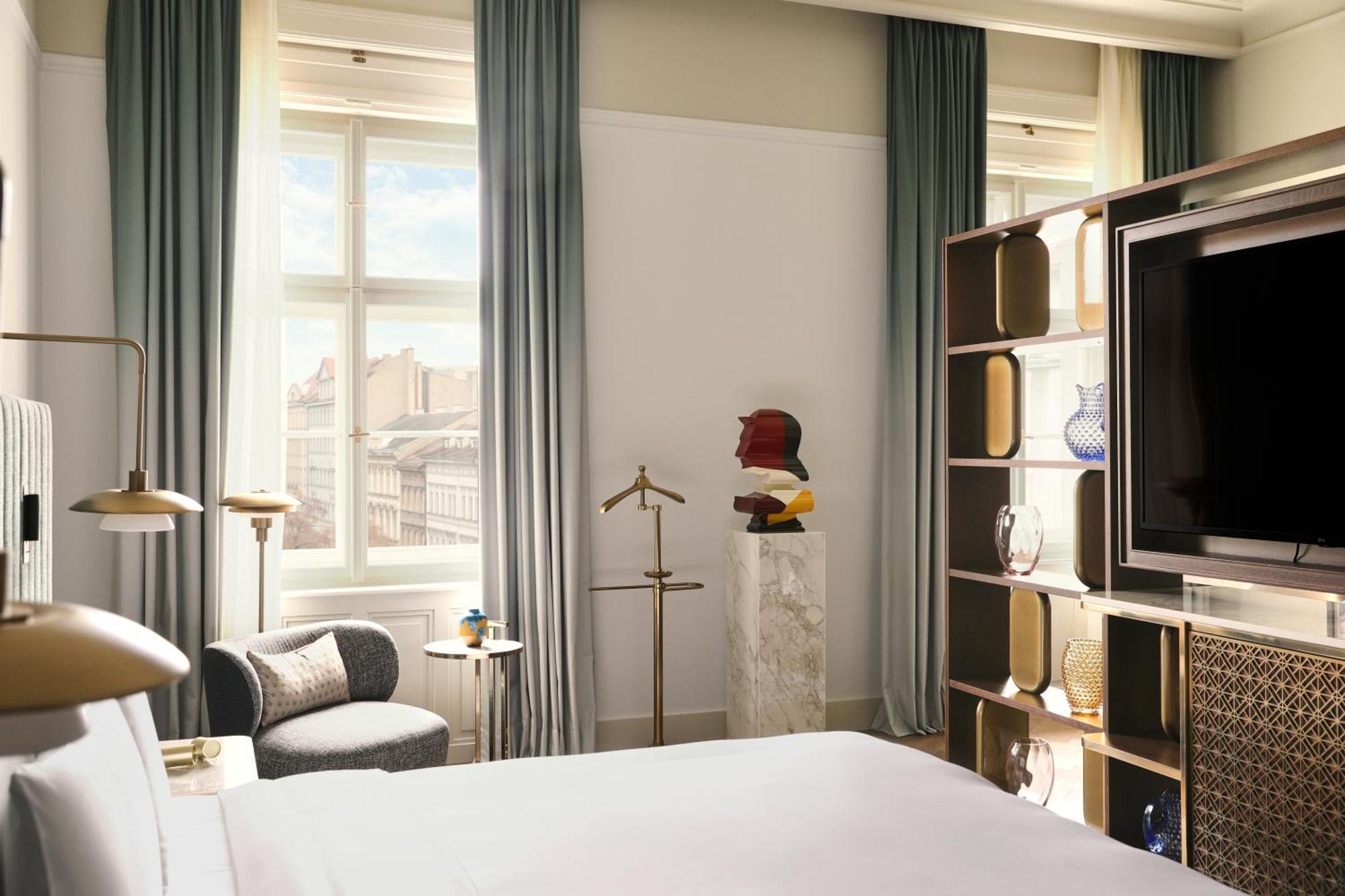 Отель Andaz Prague, By Hyatt Экстерьер фото